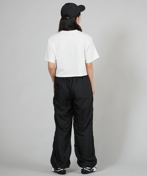 PUMA(プーマ)の「PUMA/プーマ PUMA X ROSE RELAXED TEE Tシャツ ショート丈 633806(Tシャツ/カットソー・レディース・ブラック/アイボリー・XS/S)」の5枚目の写真