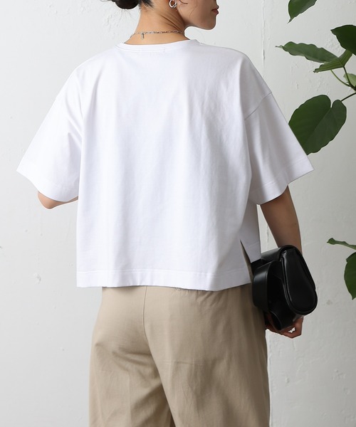 COLONY 2139(コロニートゥーワンスリーナイン)の「cleanestワイドクロップドTシャツ(Tシャツ/カットソー・レディース・ローズ/ブラック/ホワイト/ライトグレー・FREE)」の10枚目の写真