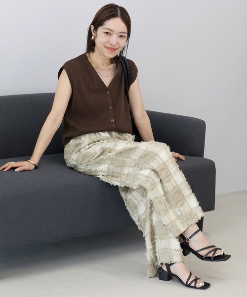 Aletta vita(アレッタビータ)の「チェックフリンジジャガードイージーワイドパンツ(その他パンツ・レディース・ベージュ/ブラック・M)」の19枚目の写真