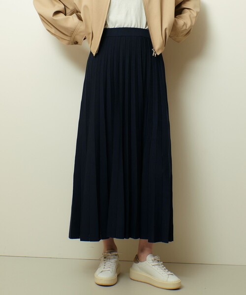 allureville（アルアバイル）の「ソウバリシアーコンビプリーツスカート（スカート・レディース・アイボリー/レッド/ネイビー・2）」の3枚目の写真