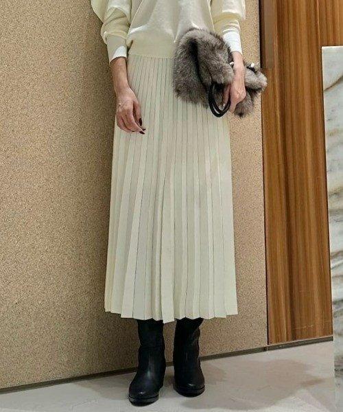 allureville（アルアバイル）の「ソウバリシアーコンビプリーツスカート（スカート・レディース・アイボリー/レッド/ネイビー・2）」の2枚目の写真