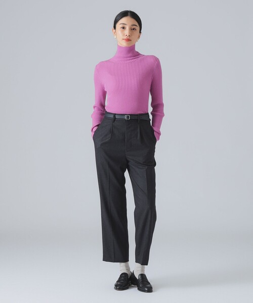 EFFE BEAMS(エッフェビームス)の「【1/15再値下げ】カシミヤ混 タートルネック ニット(ニット/セーター・レディース・ホワイト系その他6/ブラック/ピンク・ONE SIZE)」の15枚目の写真