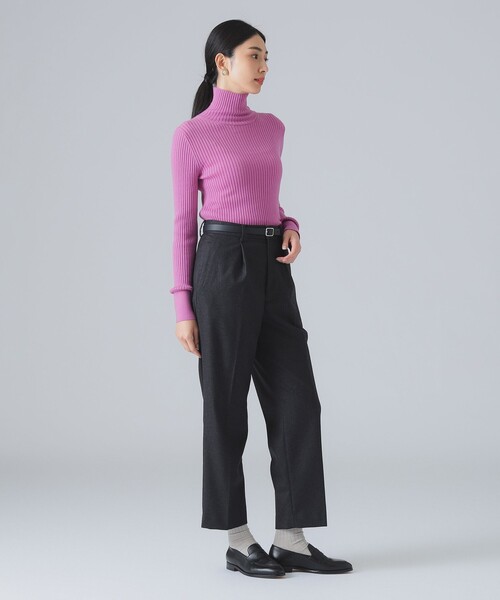 EFFE BEAMS(エッフェビームス)の「【1/15再値下げ】カシミヤ混 タートルネック ニット(ニット/セーター・レディース・ホワイト系その他6/ブラック/ピンク・ONE SIZE)」の16枚目の写真