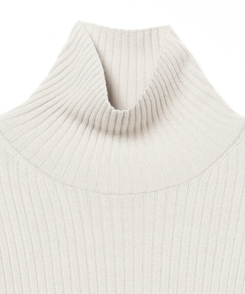 EFFE BEAMS(エッフェビームス)の「【1/15再値下げ】カシミヤ混 タートルネック ニット(ニット/セーター・レディース・ホワイト系その他6/ブラック/ピンク・ONE SIZE)」の20枚目の写真