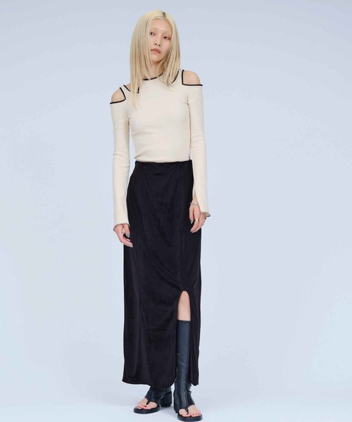 THINGS THAT MATTER(シングス ザット マター)の「TRIACETATE VELOR SKIRT / トリアセテートベロアスカート(スカート・レディース・ブラック/グレー・1/2)」の5枚目の写真