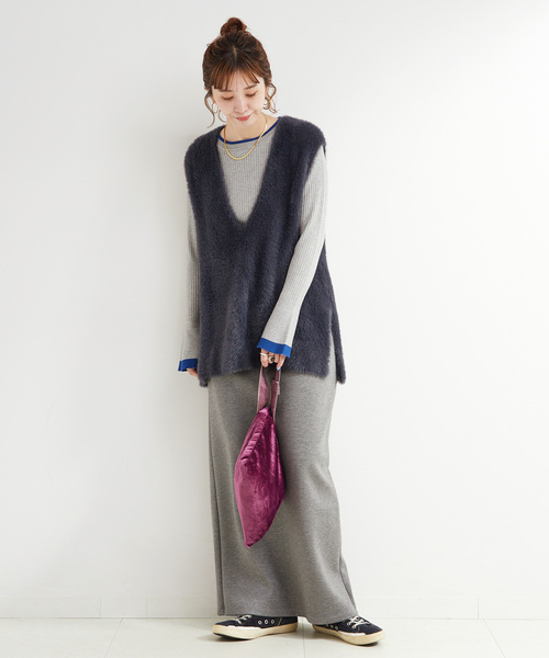 B.C STOCK（ベーセーストック）の「《追加2》《2点セット》手洗い可 / ショートシャギーベスト+ダンボールスカート（ワンピース・レディース・ネイビー/ブラウン/アイボリー・FREE）」の22枚目の写真