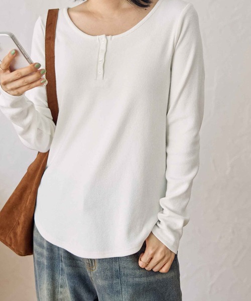 CHAN ME(チャンミ)の「ヘンリーネックプルオーバー(Tシャツ/カットソー・レディース・グレー/ブラック/ホワイト・X-LARGE/LARGE/MEDIUM)」の8枚目の写真