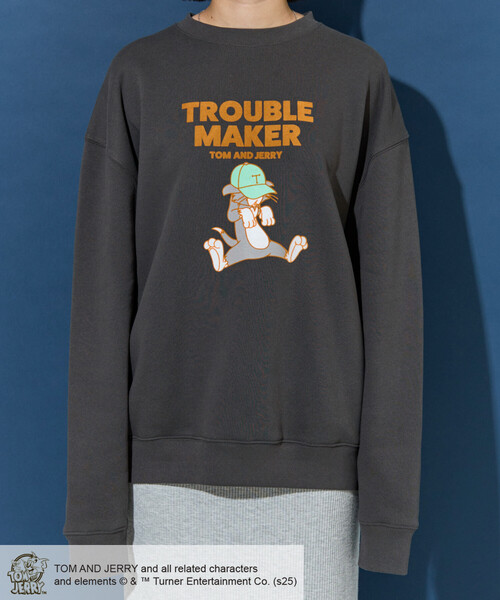 限定展開 TOM AND JERRY/トムとジェリー フロッキー ロゴ スウェット