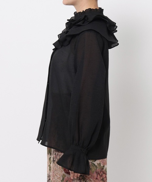 mysty woman（ミスティウーマン）の「2WAYBIGカラーブラウス 583460（シャツ/ブラウス・レディース・オフホワイト/ブラック・FREE）」の17枚目の写真