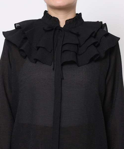 mysty woman（ミスティウーマン）の「2WAYBIGカラーブラウス 583460（シャツ/ブラウス・レディース・オフホワイト/ブラック・FREE）」の19枚目の写真