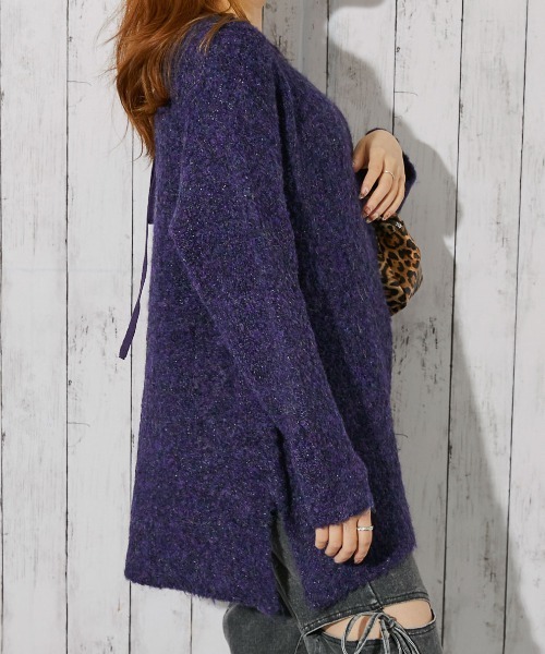 GORGE(ゴージ)の「《バックリボン×ブークレ》レディース チュニックニット ふんわり長丈 秋冬(ニット/セーター・レディース・チャコール/ネイビー/アイボリー/レッド/グリーン・F)」の20枚目の写真