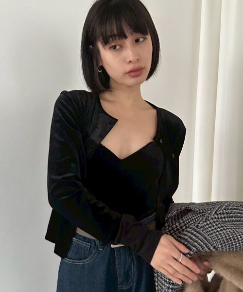 DRWCYS（ドロシーズ）の「シアードッキングベロアカーディガン（カーディガン/ボレロ・レディース・ブラック/ホワイト/ブラウン・FREE）」の3枚目の写真