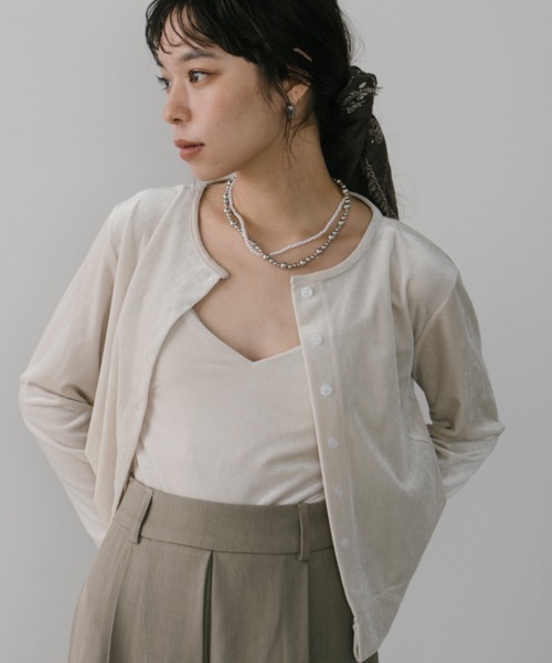 DRWCYS（ドロシーズ）の「シアードッキングベロアカーディガン（カーディガン/ボレロ・レディース・ブラック/ホワイト/ブラウン・FREE）」の21枚目の写真