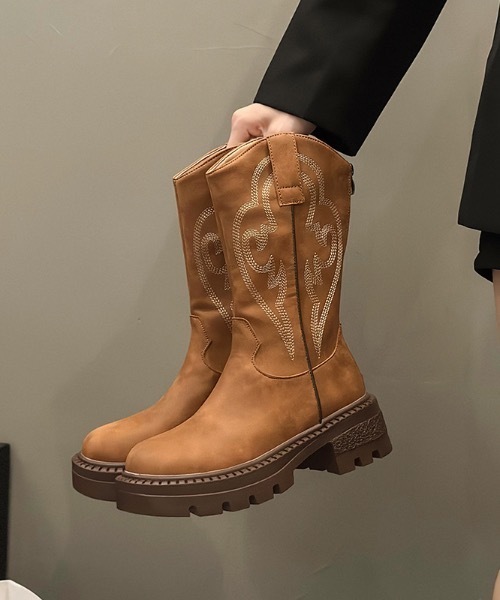 SHEPP（シープ）の「刺繍デザイン 入りウエスタンブーツ（ブーツ・レディース・ブラウン/ベージュ・M/L）」の18枚目の写真