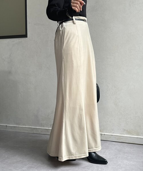 Thevon（ゼボン）の「ベロアマーメイドスカート（スカート・レディース・アイボリー/ブラック/グレー・S/M）」の13枚目の写真