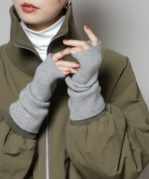 NANO universe(ナノユニバース)のリブニットアームウォーマー(手袋)