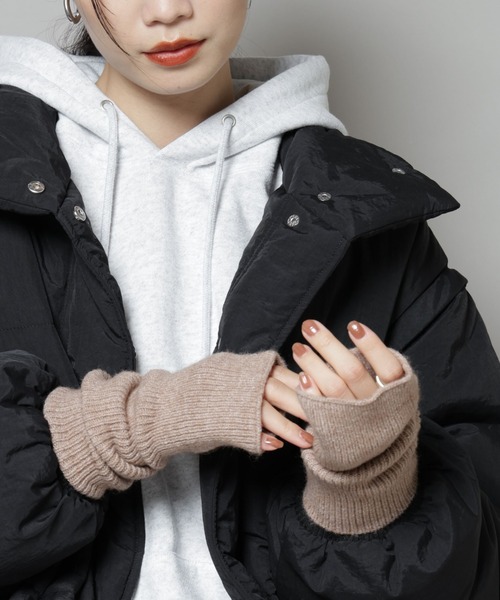 NANO universe（ナノユニバース）の「リブニットアームウォーマー（手袋・レディース・ブラック/ライトグレー/ベージュ・FREE）」の6枚目の写真