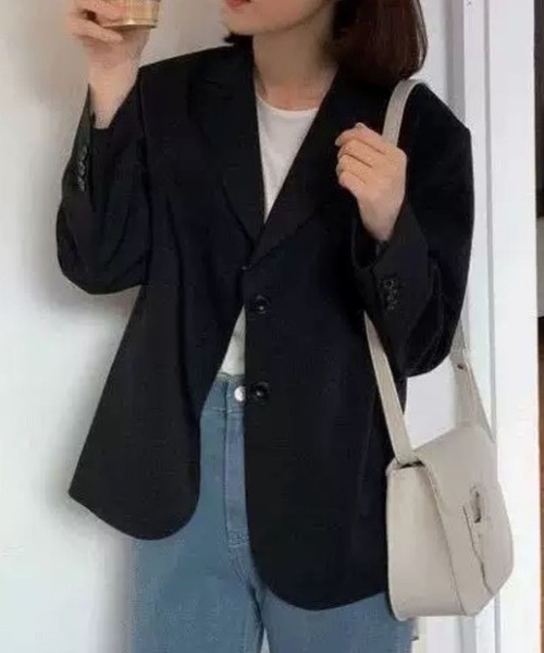 SPIGA（スピーガ）の「ｼﾝﾌﾟﾙﾃｰﾗｰﾄﾞｼﾞｬｹｯﾄ（テーラードジャケット・レディース・ブラック/ブラウン/グレー/アイボリー・SMALL/MEDIUM/LARGE/X-LARGE）」の3枚目の写真