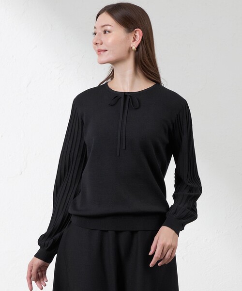 amaca（アマカ）の「リボンタイニット（ニット/セーター・レディース・ダークネイビー/オフホワイト/ブラウン系その他5・38/40）」の2枚目の写真