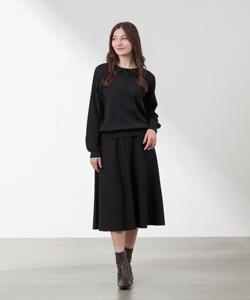 amaca（アマカ）の「リボンタイニット（ニット/セーター・レディース・ダークネイビー/オフホワイト/ブラウン系その他5・38/40）」の8枚目の写真