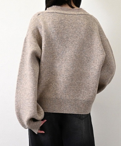 STYLEBLOCK（スタイルブロック）の「タンクトップ×メランジVネックプルオーバーセット（ニット/セーター・レディース・ブラウン/ブラック/グレイッシュベージュ/チャコールグレー・M）」の8枚目の写真