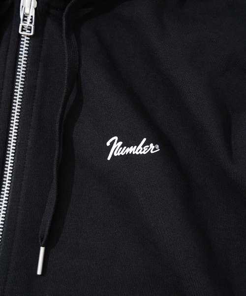 NUMBER (N)INE（ナンバーナイン）の「【NUMBER(N)INE/ナンバーナイン】 ZIP HOODIE/ワンポイントロゴ/パーカー/ジップパーカー（パーカー・メンズ・グレー/ブラック・M/L/XL）」の5枚目の写真