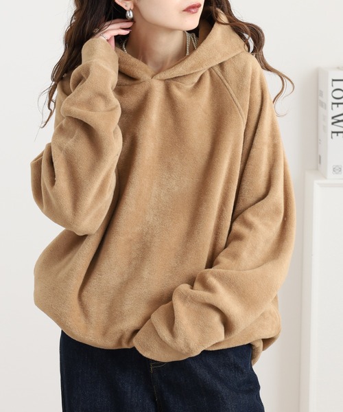 OMNES（オムネス）の「ふわふわフリースパーカー長袖（パーカー・レディース・パープル/チャコール/キャメル/アイボリー・FREE）」の4枚目の写真