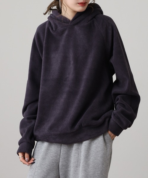 OMNES（オムネス）の「ふわふわフリースパーカー長袖（パーカー・レディース・パープル/チャコール/キャメル/アイボリー・FREE）」の9枚目の写真