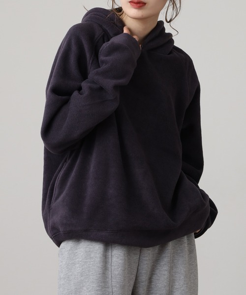 OMNES（オムネス）の「ふわふわフリースパーカー長袖（パーカー・レディース・パープル/チャコール/キャメル/アイボリー・FREE）」の10枚目の写真