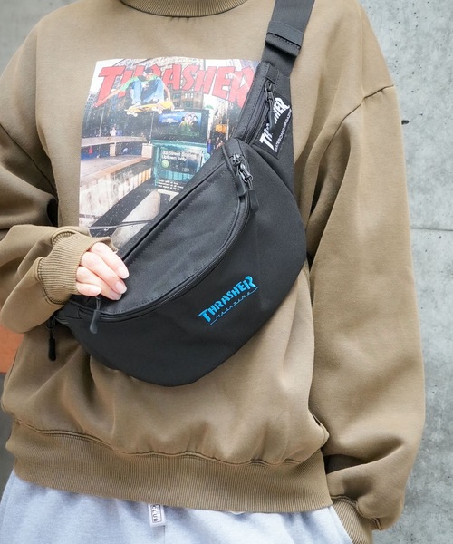 THRASHER（スラッシャー）の「HOMETOWN WAIST BAG/THRASHER スラッシャー ウエストバッグ ボディバッグ ヒップバッグ ユニセックス ウエストポーチストリート スケート（ボディバッグ/ウエストポーチ・メンズ・ブラック×ブルー/ブラック×ホワイト・FREE）」の8枚目の写真
