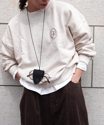 ロゴ刺繍スウェット