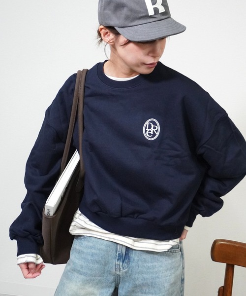 gossara(ゴサラ)の「ロゴ刺繍スウェット(スウェット・レディース・グレー/ベージュ/ネイビー・FREE)」の3枚目の写真