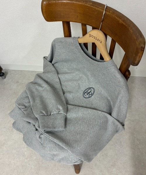 gossara(ゴサラ)の「ロゴ刺繍スウェット(スウェット・レディース・グレー/ベージュ/ネイビー・FREE)」の12枚目の写真
