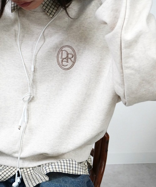 gossara(ゴサラ)の「ロゴ刺繍スウェット(スウェット・レディース・グレー/ベージュ/ネイビー・FREE)」の6枚目の写真