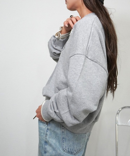 gossara(ゴサラ)の「ロゴ刺繍スウェット(スウェット・レディース・グレー/ベージュ/ネイビー・FREE)」の8枚目の写真