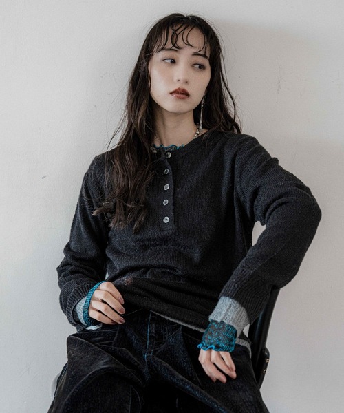 HARE（ハレ）の「シアーレイヤードニット(HARE)（ニット/セーター・レディース・ブラック/スカイブルー・FREE）」の4枚目の写真