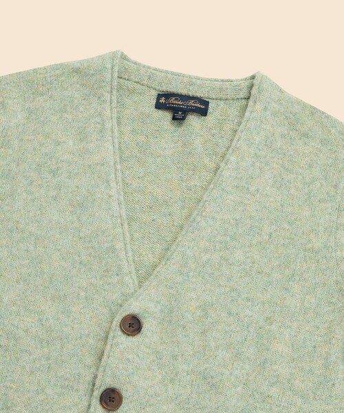 BROOKS BROTHERS(ブルックスブラザーズ)の「ブラッシュドウール Vネックカーディガン(カーディガン/ボレロ・メンズ・ライトグリーン/グレー・SMALL/MEDIUM/LARGE)」の4枚目の写真