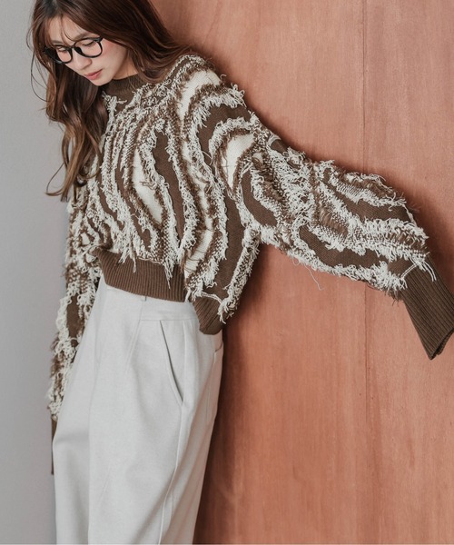 AMELY(エミリー)の「ジャガードフリンジニットトップス(ニット/セーター・レディース・ブラック/ベージュ/ブラウン・フリー)」の10枚目の写真
