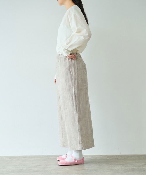 yuni(ユニ )の「slab nep tweed I line tight スカート(スカート・レディース・ベージュ/グレー・FREE)」の17枚目の写真