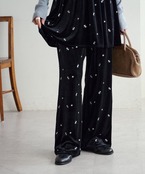 ベロア刺繍イージーパンツ（その他パンツ）｜DISCOAT（ディスコート