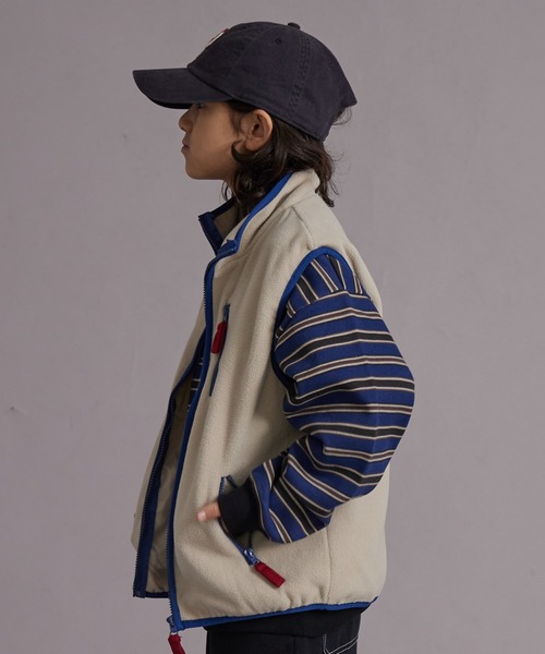 PAIRMANON STREET（ペアマノンストリート）の「フリース スタンドカラー ジップベスト【PAIRMANON STREET】（ベスト・キッズ・グリーン系その他/ブルー系その他/アイボリー/ブラック・100/110/120/130/140/150/160/90）」の5枚目の写真