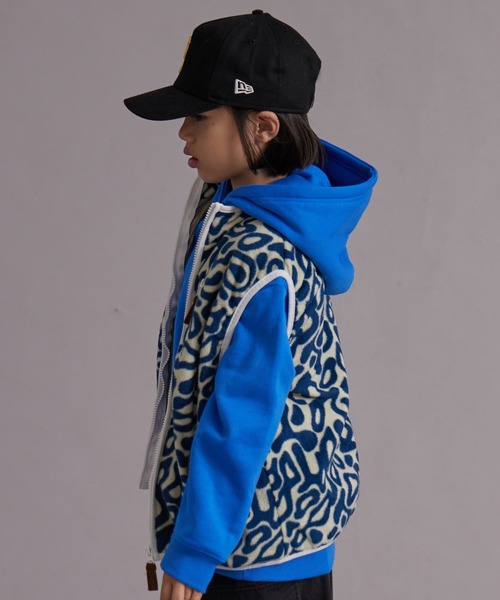 PAIRMANON STREET（ペアマノンストリート）の「フリース スタンドカラー ジップベスト【PAIRMANON STREET】（ベスト・キッズ・グリーン系その他/ブルー系その他/アイボリー/ブラック・100/110/120/130/140/150/160/90）」の14枚目の写真