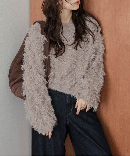 AMELY(エミリー)の「フリンジデザインニットプルオーバー(ニット/セーター・レディース・ベージュ/ブラック/テラコッタ/グレー・フリー)」の4枚目の写真