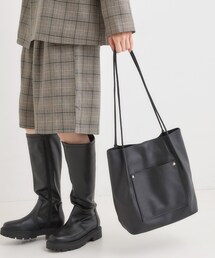 SHOO・LA・RUE | つや合皮つまみハンドルトートバッグ(トートバッグ)