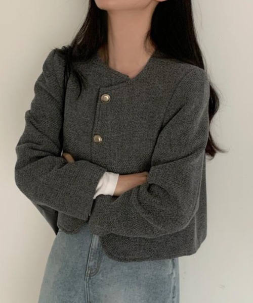 semplice(センプリチェ)の「ノーカラージャケット【韓国ファッション】(ノーカラージャケット・レディース・ベージュ/グレー・F)」の11枚目の写真