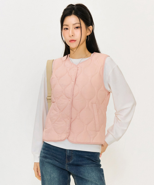CHASECULT(チェイスカルト)の「女性ライトダウンキルティングベスト-ピンク(ダウンベスト・レディース・ピンク・90/100/85/95)」の5枚目の写真