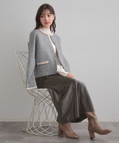 couture brooch（クチュールブローチ）の「シルキーヘビーサテンスカート（スカート・レディース・チャコールグレー/サンドベージュ/アイボリー・42/40/38）」の16枚目の写真