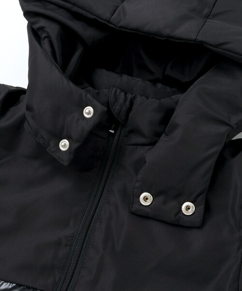 BeBe（ベベ）の「【撥水加工】タフタ切り替えロゴプリントフード中綿コート（ダウンジャケット/コート・キッズ・ブラック・130cm/120cm/110cm/100cm/140cm/150cm）」の7枚目の写真