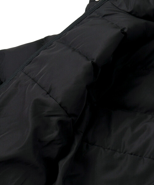 BeBe（ベベ）の「【撥水加工】タフタ切り替えロゴプリントフード中綿コート（ダウンジャケット/コート・キッズ・ブラック・130cm/120cm/110cm/100cm/140cm/150cm）」の15枚目の写真