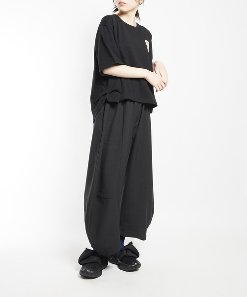 gomme(ゴム)の「プリントタックT(Tシャツ/カットソー・レディース・ブルー/チャコールグレー/ブラック・MEDIUM)」の22枚目の写真